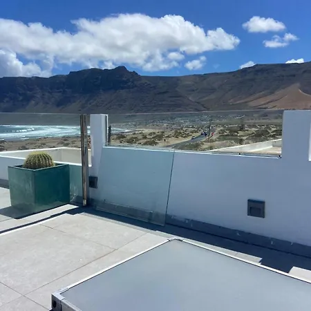 Ocean View House * פאמארה