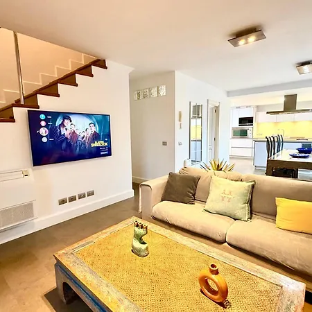 펜션 Ocean View House 파마라