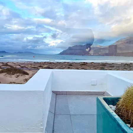 Ocean View House בית נופש *